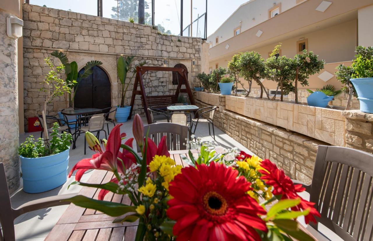 Sunrise Apartments Сфакакі Екстер'єр фото